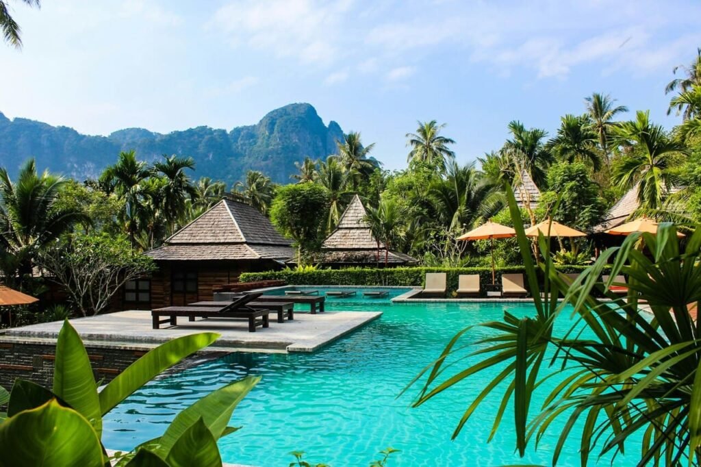Eco-friendly hotel - brown bench